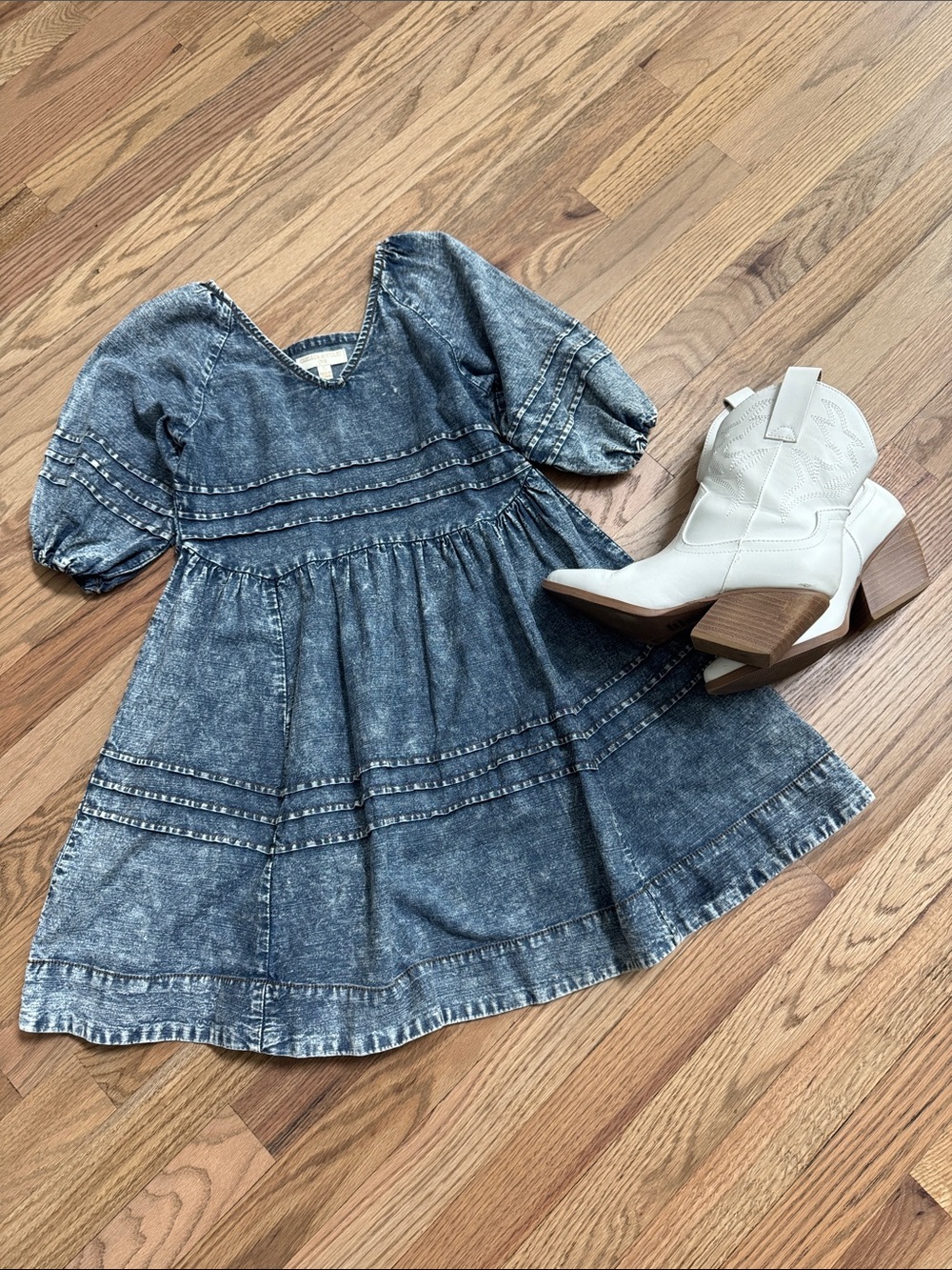 Chelsea & Violet Washed Denim Puff-Sleeve Dress in Blue